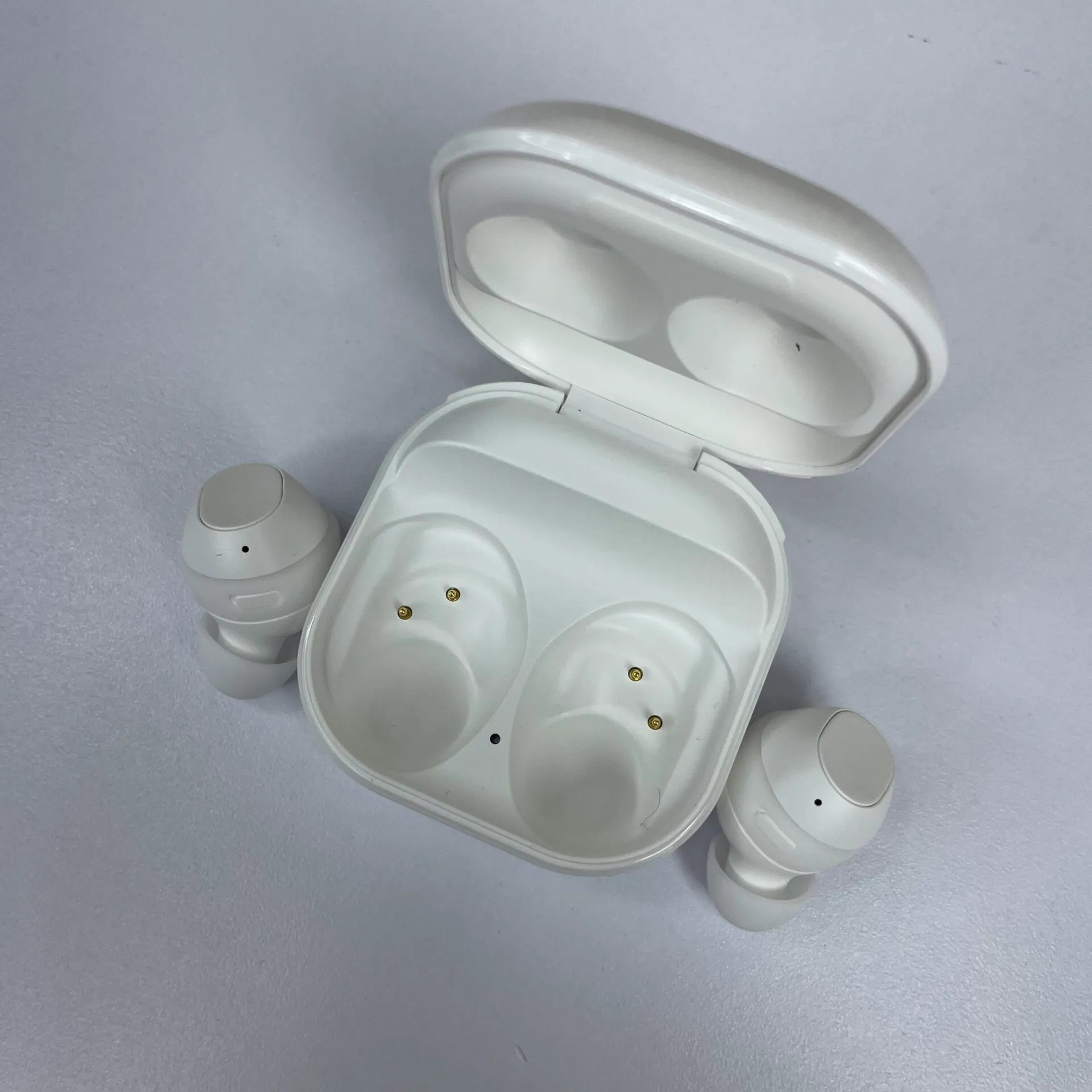 Audifonos Samsung Galaxy Buds Fe 1.1